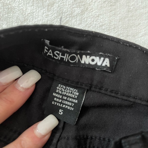 Black Fashion Nova Jeans - Picture 3 of 3